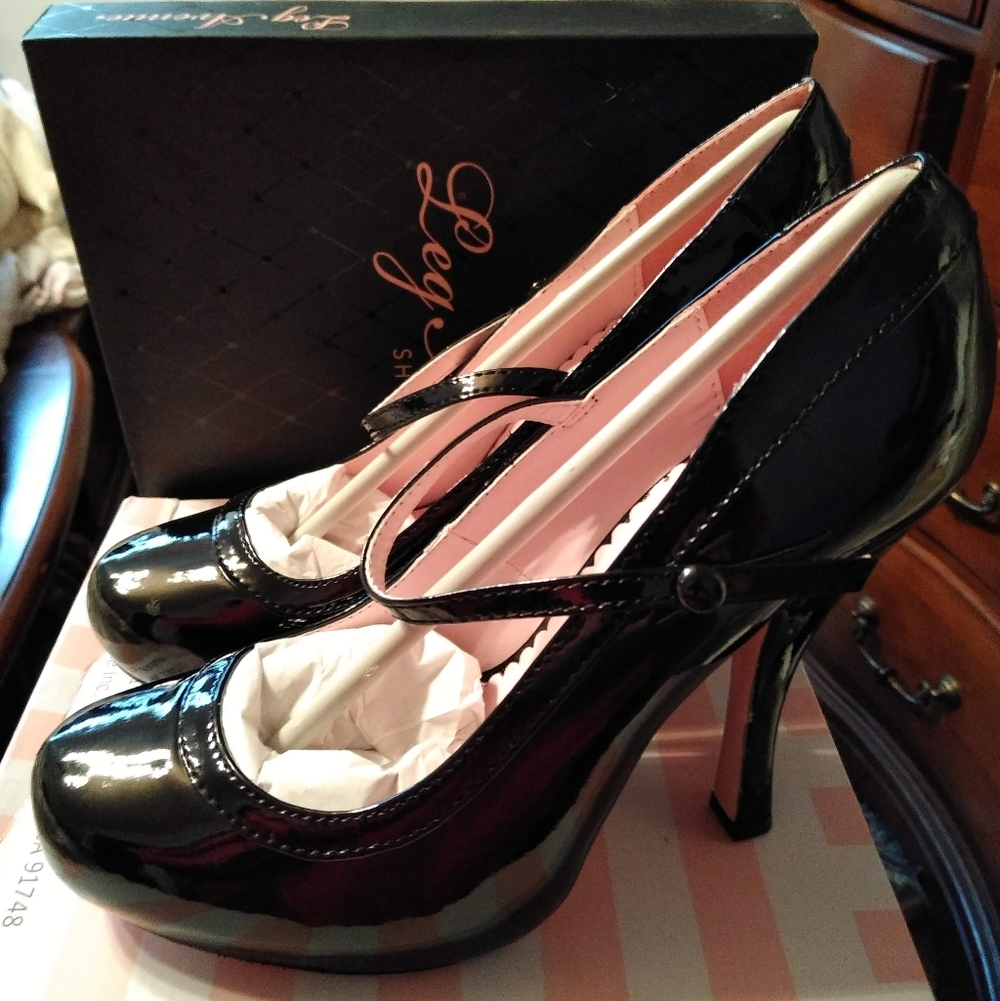 New In Box Women's Size 8 Leg Avenue Black Patent 5004 Babydoll 4" Heels - Picture 8 of 10